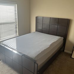 Queen Size Bed  Frame & Dresser