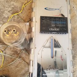 250 Dollars Lanzar Amplifier 4000 Wats