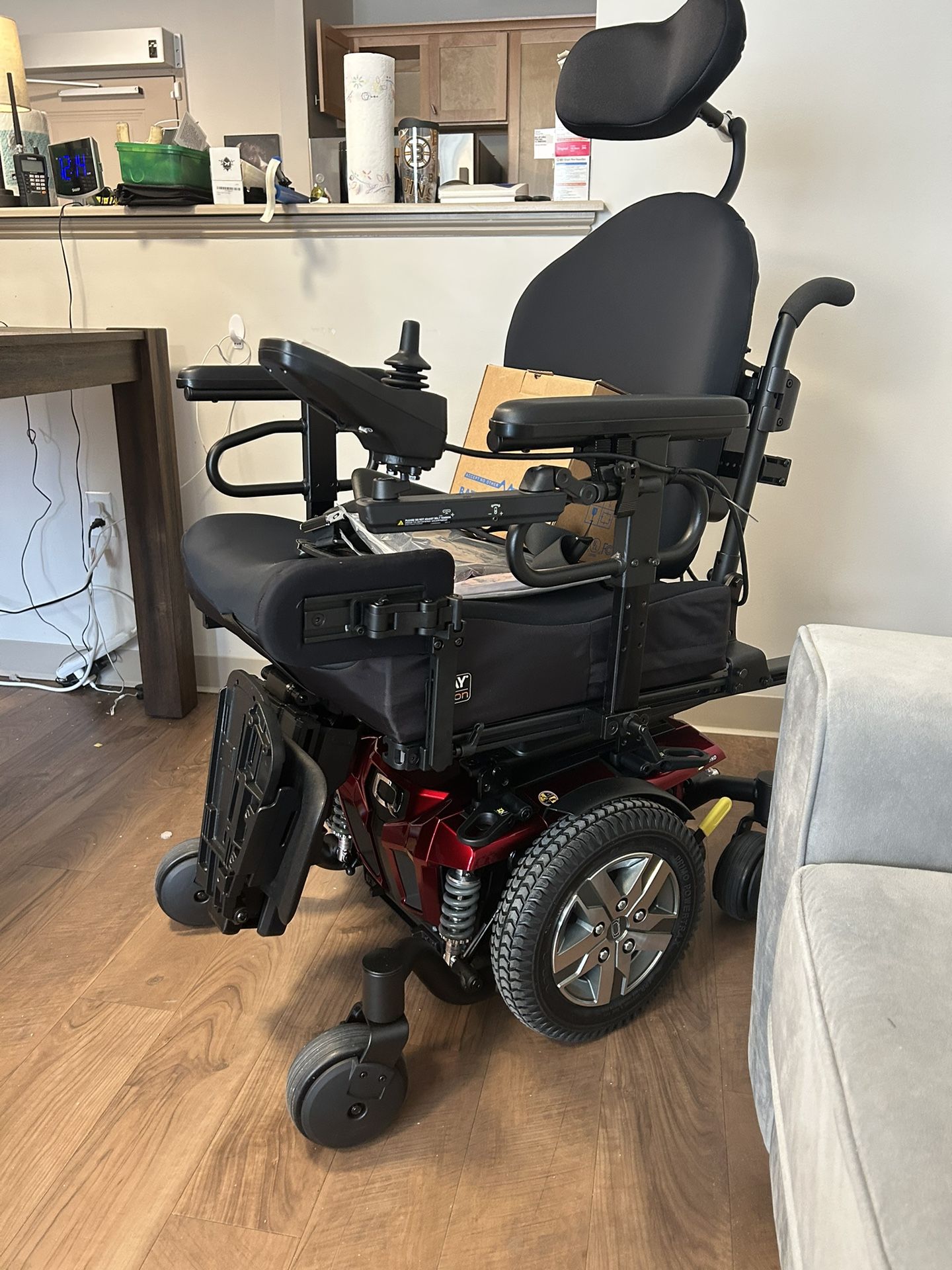 Electric Wheelchair