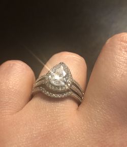 Pear Cut Beautiful Ring!