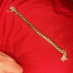 10k Cuban Link Woman’s Bracelet 