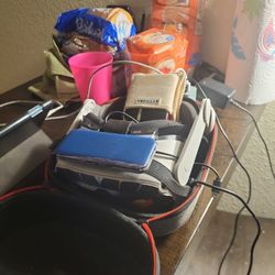 Oculus Quest 2 VR System 