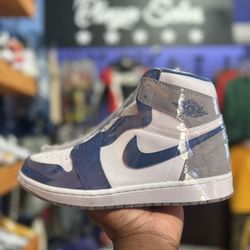 2023 Air Jordan 1 Retro High OG “True Blue”