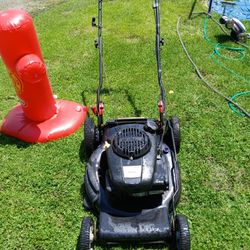Craftsman Self Propelled Lawnmower 