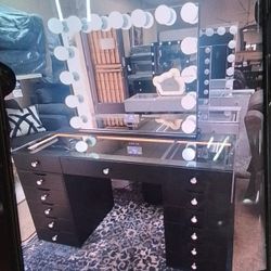 New Vanity Desk With Lights Sample Floor Only $1,059