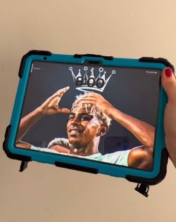 NEW Apple iPad (A16) 11-inch Wi-Fi 64GB (2025, 11th generation) - Blue