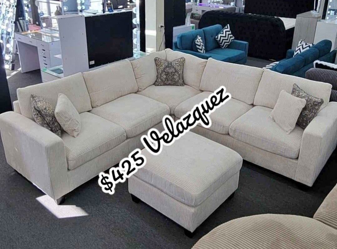 ✅️✅️️✅️4 pc ivory cordury fabric upholstered sectional sofa with ottoman✅️✅️