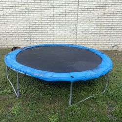 FREE trampoline. Pick Up Today In Westchester 