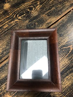 Wooden picture frame