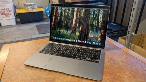Apple MacBook Air 13" 2020 M1 8gb 256gb SSD