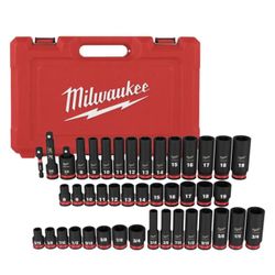 Milwaukee Shockwave 3/8 drive SAE & Metric Impact Socket Set 