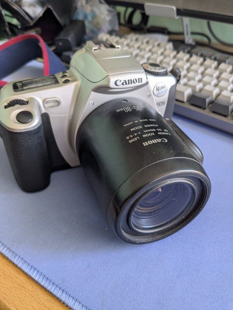 Canon Rebel 2000 Camera w/ Lens