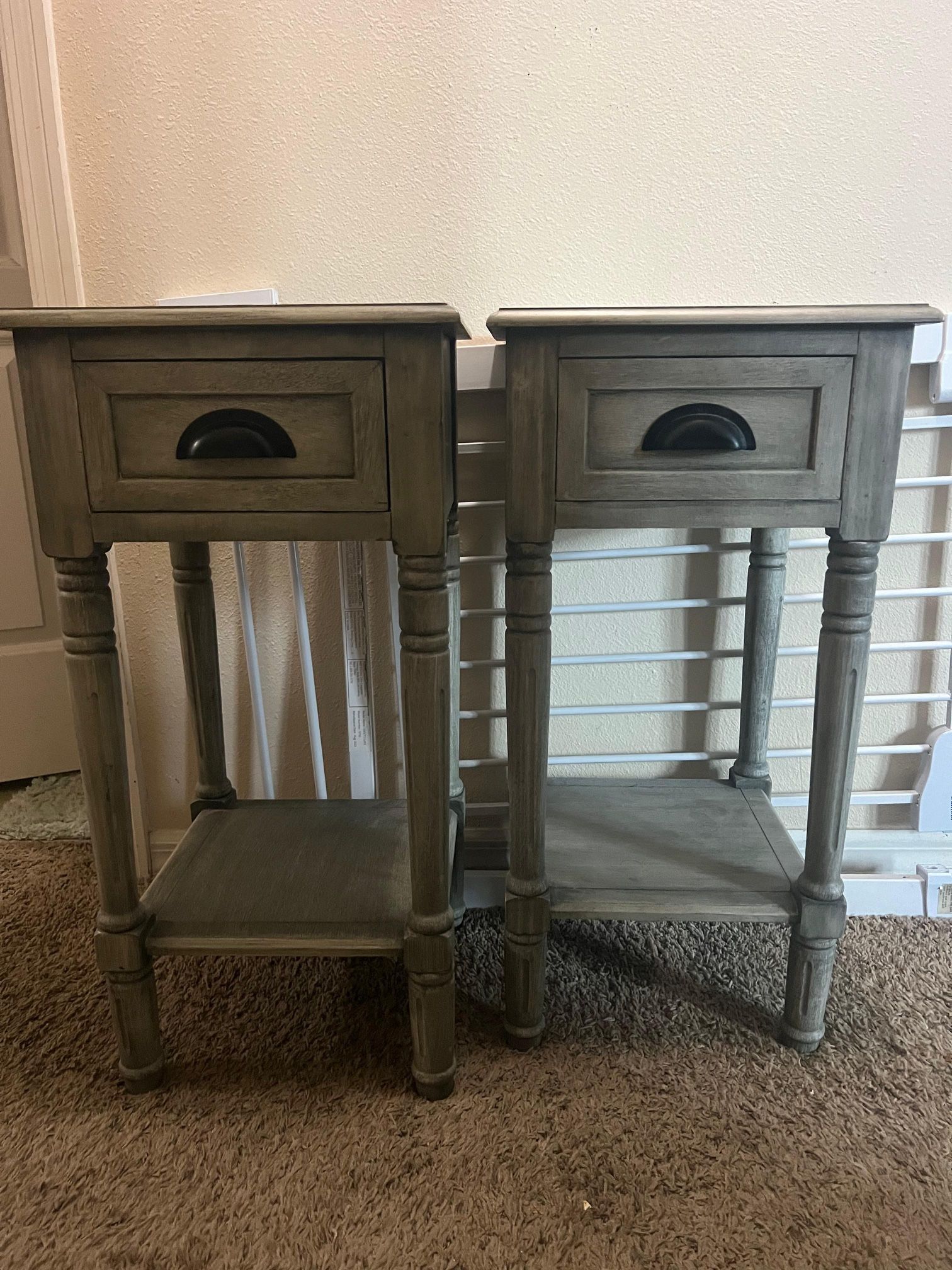 Set of 2 Night Tables