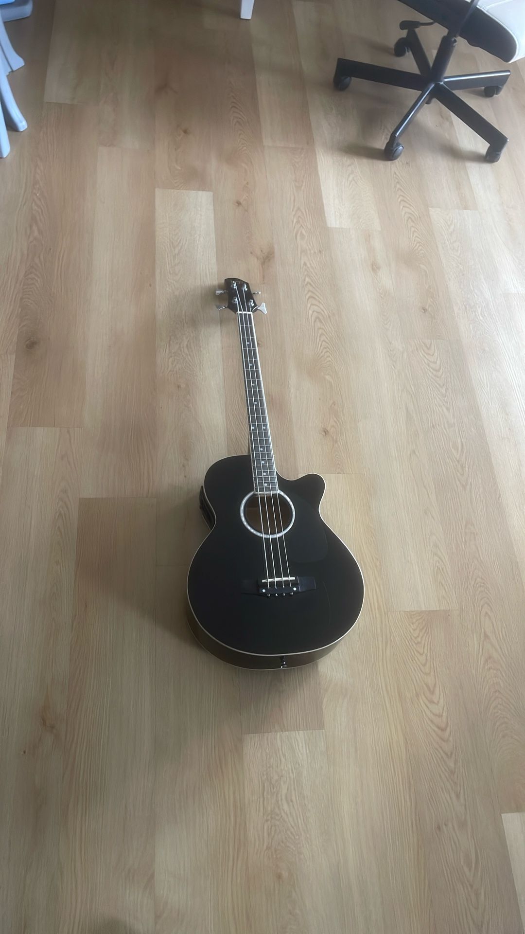 Bass Guitar 