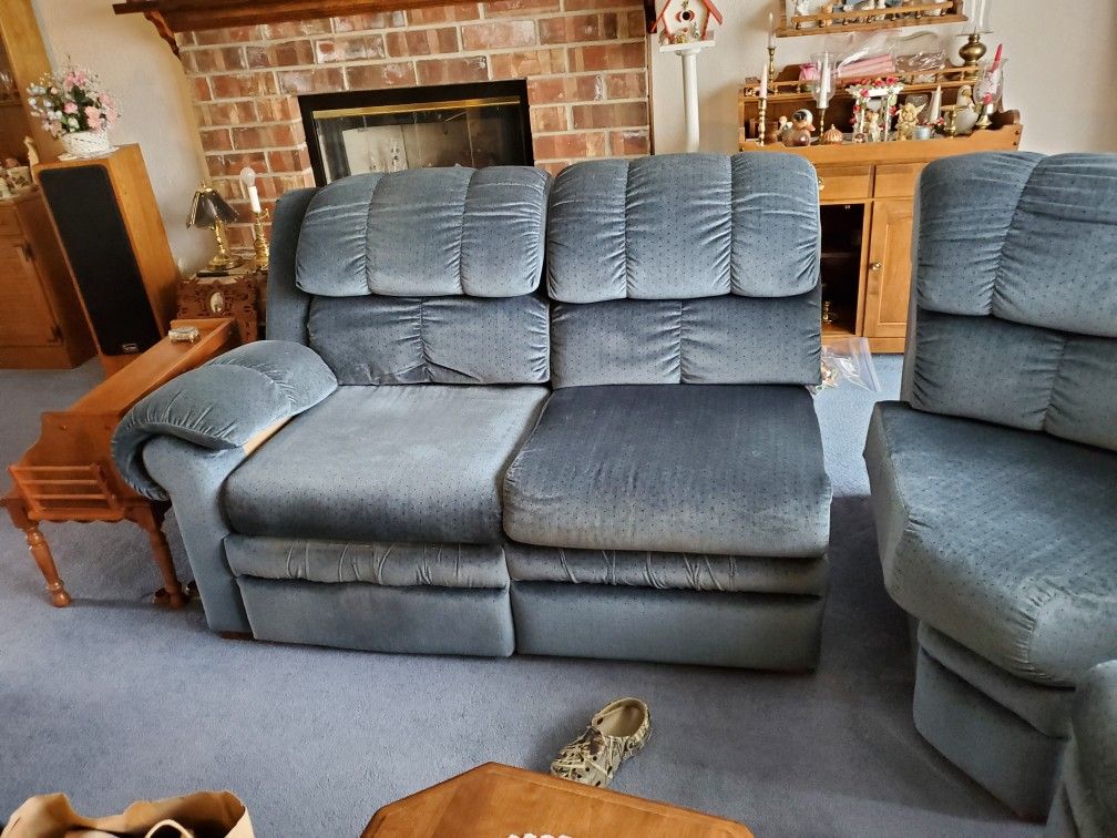 La Z Boy "Modular Seating" 4 sectional couch sofa with 2 recliners! for