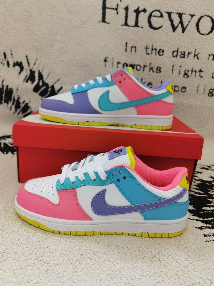 [DD1872-100] Womens Nike DUNK LOW SE 'EASTER CANDY' Tried On Size 5.5-12.5