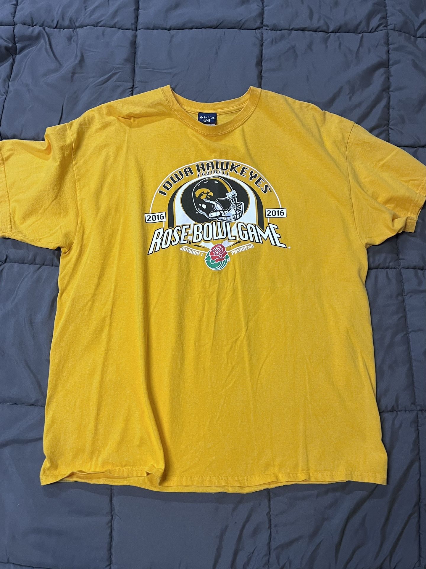 Men’s Iowa Hawkeye Rose Bowl T Shirt