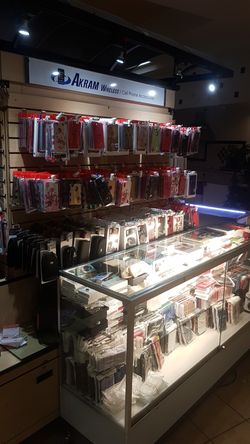 Iphone cases and screen replacement