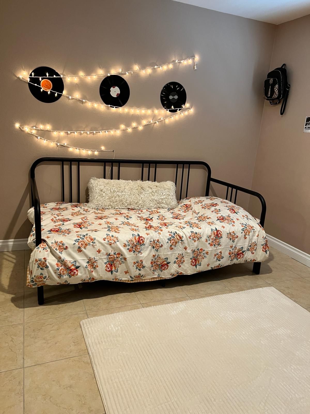 Frame Bed