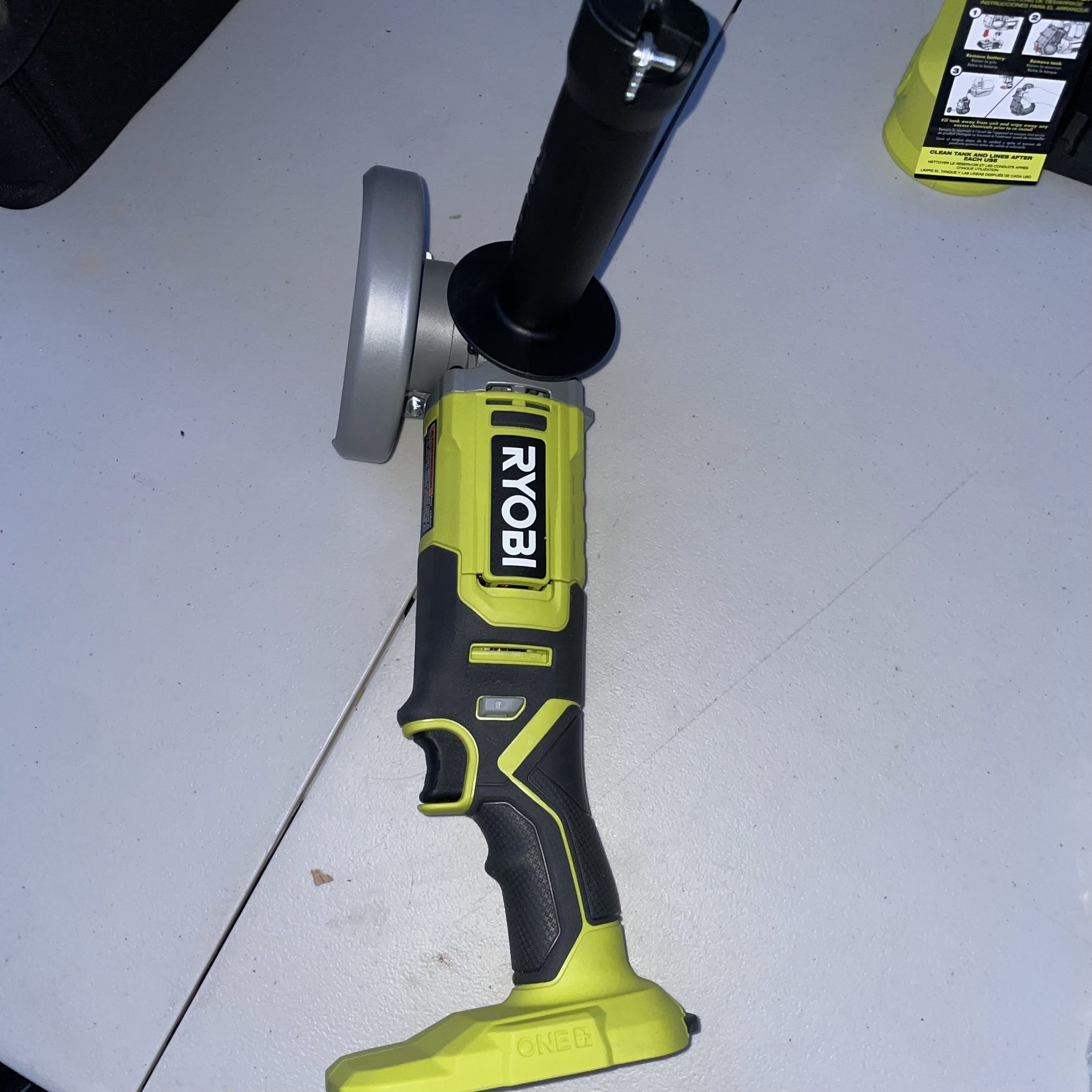 RYOBI ONE+ 18V Cordless 4 1/2 in. Angle Grinder (Tool Only)