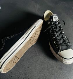 Men’s Chuck Taylor Size 13  - Excellent Condition