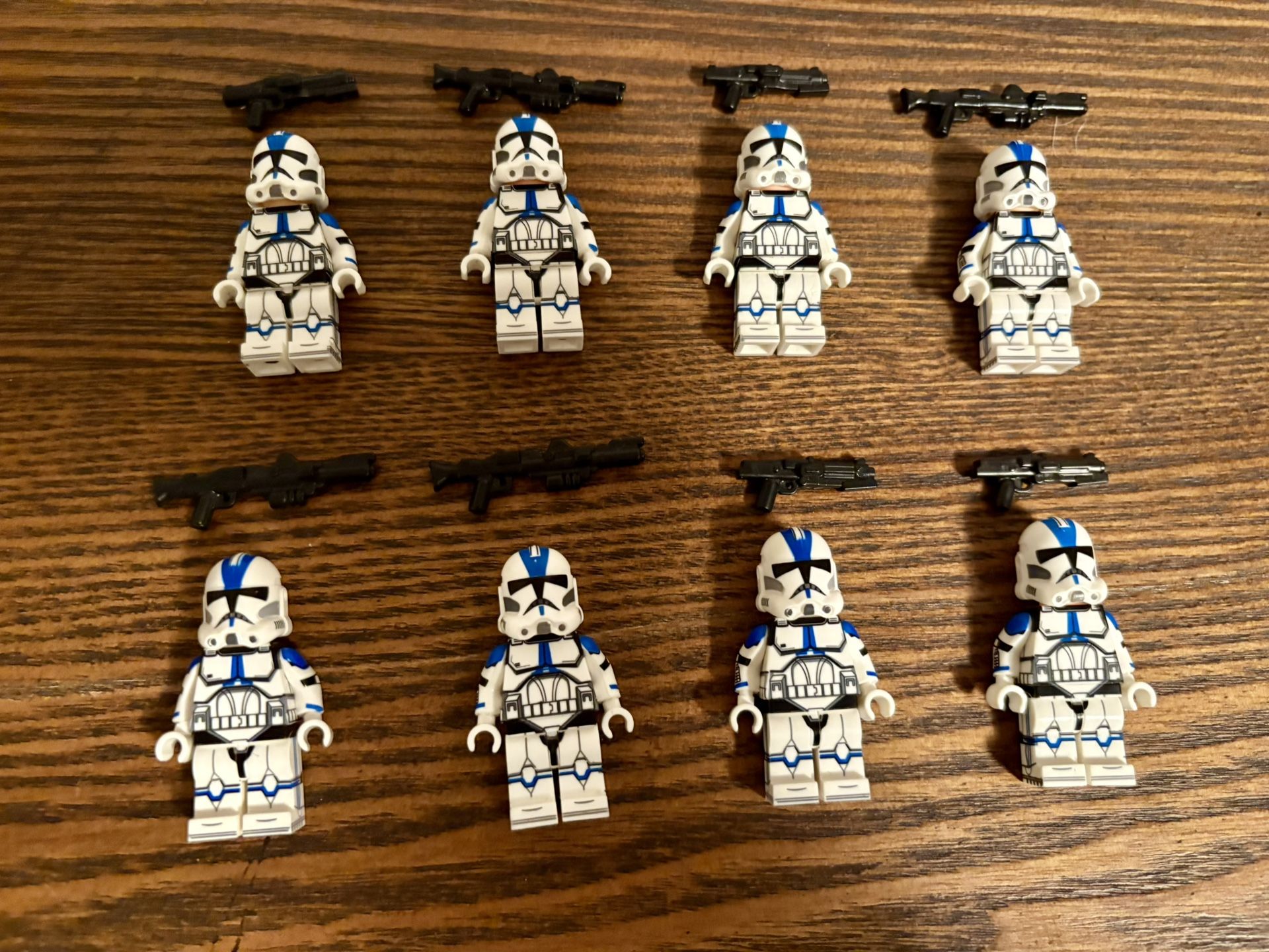 8 Star Wars Minifigures
