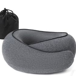 Travel neck pillow