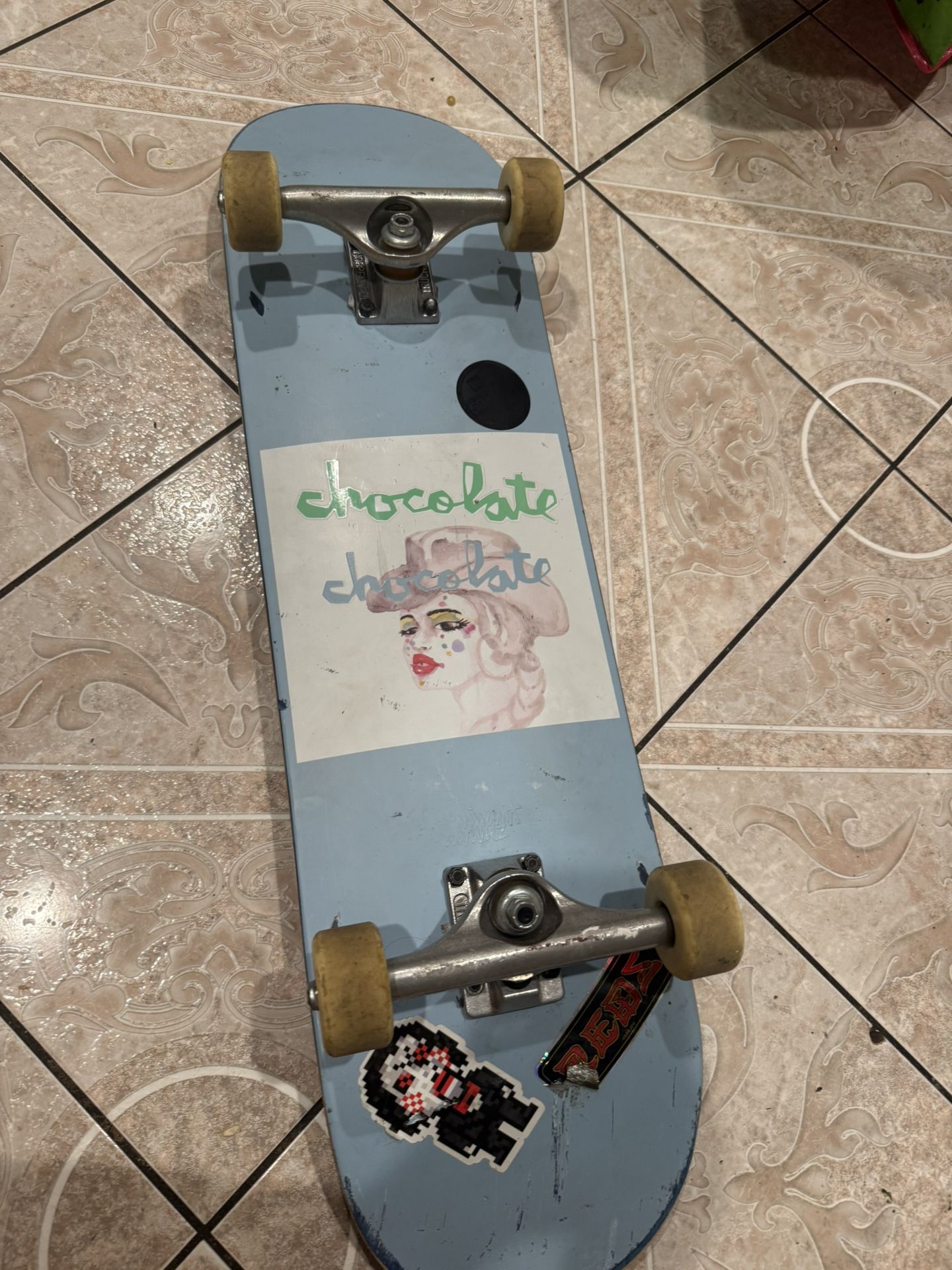 Skateboard(brand:chocolate)