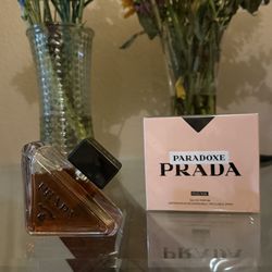 Prada Perfume 