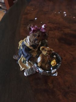 Boyds Bears Bearstone Momma with Baby