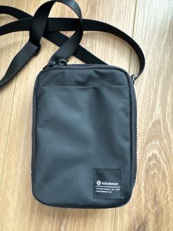 Lululemon Crossbody/Shoulder Bag