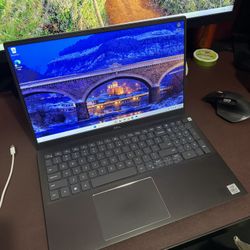 Dell Vostro 7500 15.6” Laptop - Intel i7-10750H, 16GB Ram, 1TB SSD, GTX 1650 Ti