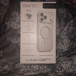 iPhone 17 Pro Max Bundle