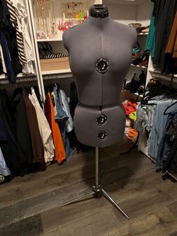 Adjustable Dress Form Mannequin with Stand