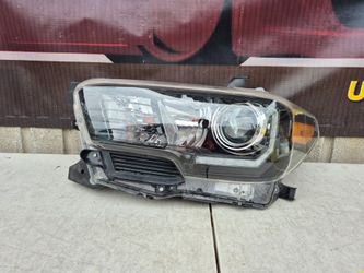 2016 2017 2018 2019 2020 2021 2022 2023 TOYOTA TACOMA HEADLIGHT HEADLAMP LEFT DRIVER SIDE ORIGINAL USED