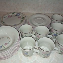 Stoneware Dining Set