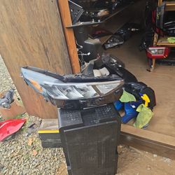 Escape Headlights 2023