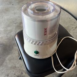 Ice Cream Maker 20 Bucks
