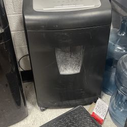 Paper Shredder