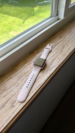 Rose gold Apple Watch