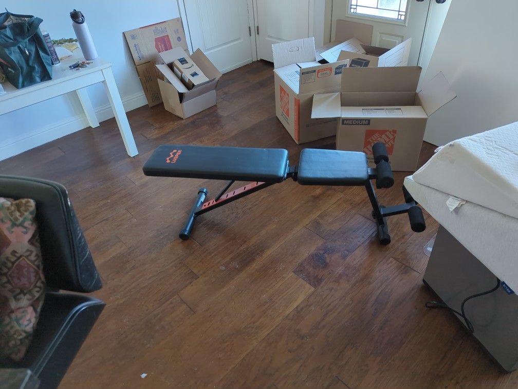 Weight Bench