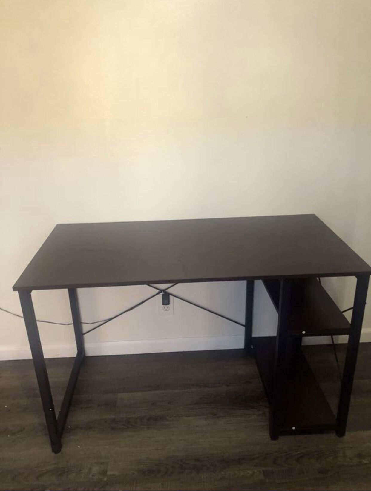 Desk 47L x24W x30H