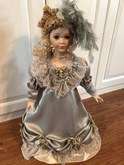 Large beautiful Victorian porcelain doll 2 feet tall