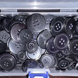 Box Of Buttons Approximately 100 Many Sizes 