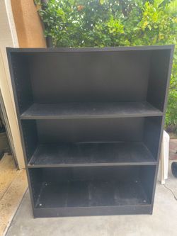 Black Bookshelf 3 Level