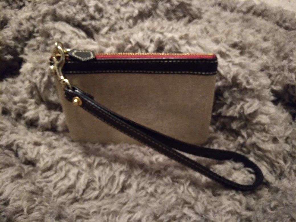 Dooney & Bourke Wristlet