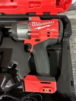 Milwaukee FUEL Cordless Impact Wrench with Case