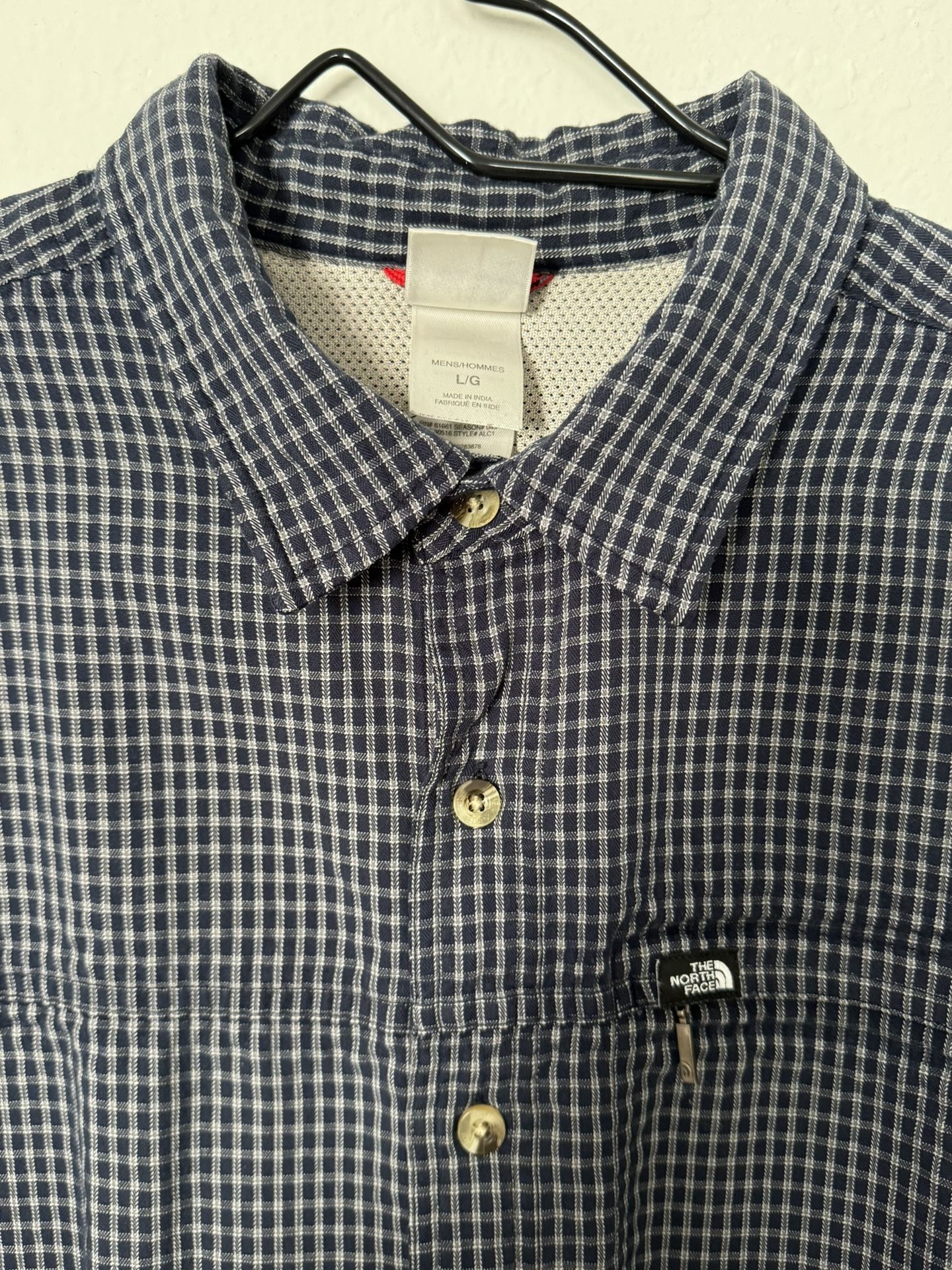 North Face Shirt Mens Large Navy Blue Plaid Long Sleeve Button Up Outdoor Hiking