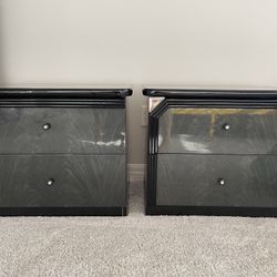 Set Of 2 Bedside Tables Drawers