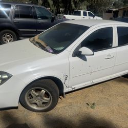 Broken Engine 2010 Chevy Cobalt For Parts 